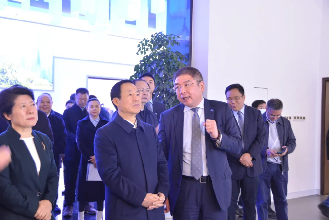 奮進(jìn)新征程丨湖南省委書(shū)記許達(dá)哲一行蒞臨米蘭·(milan)中國(guó)官方網(wǎng)站環(huán)境長(zhǎng)沙基地調(diào)研考察